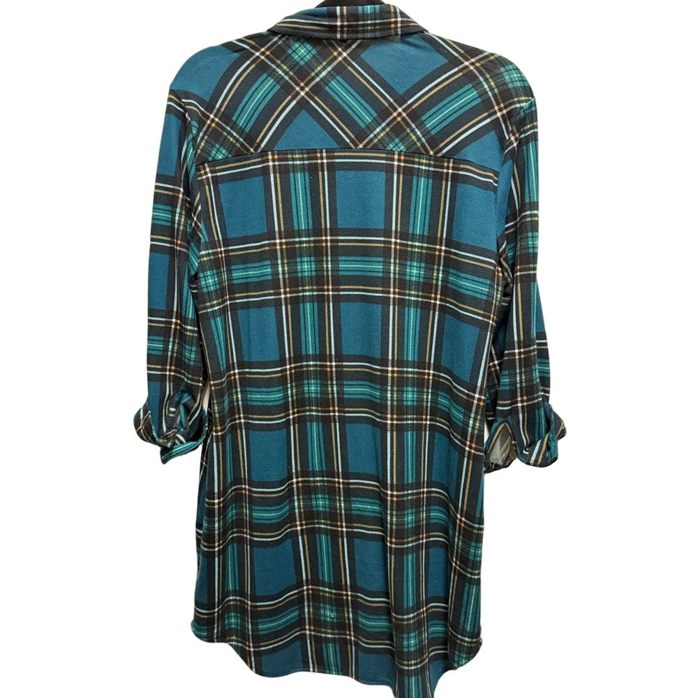Green Plaid women’s flannel - Picture 3 of 4